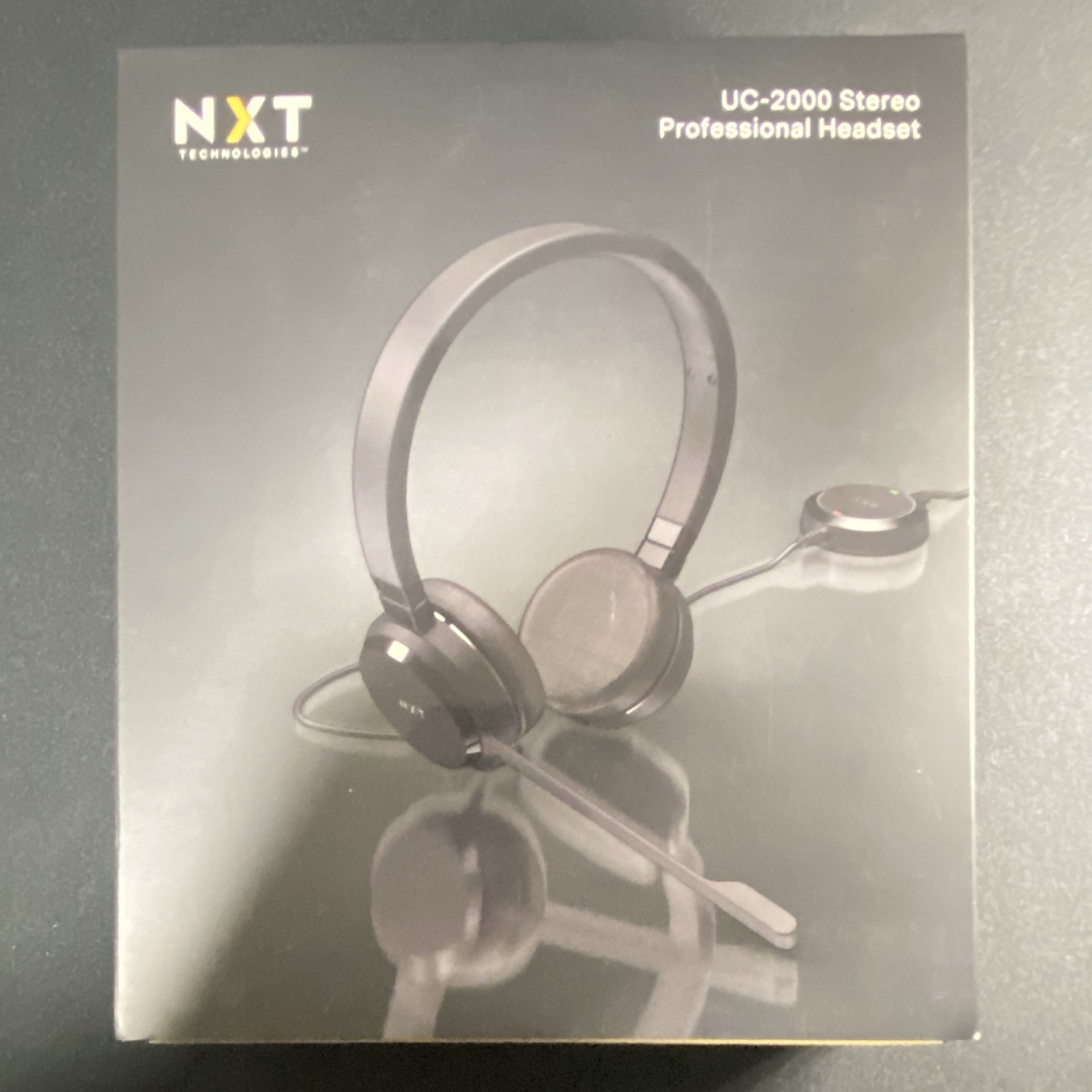 NXT Technologies UC-2000 Stereo Headset Black Headband Boom Mic Noise Cancel