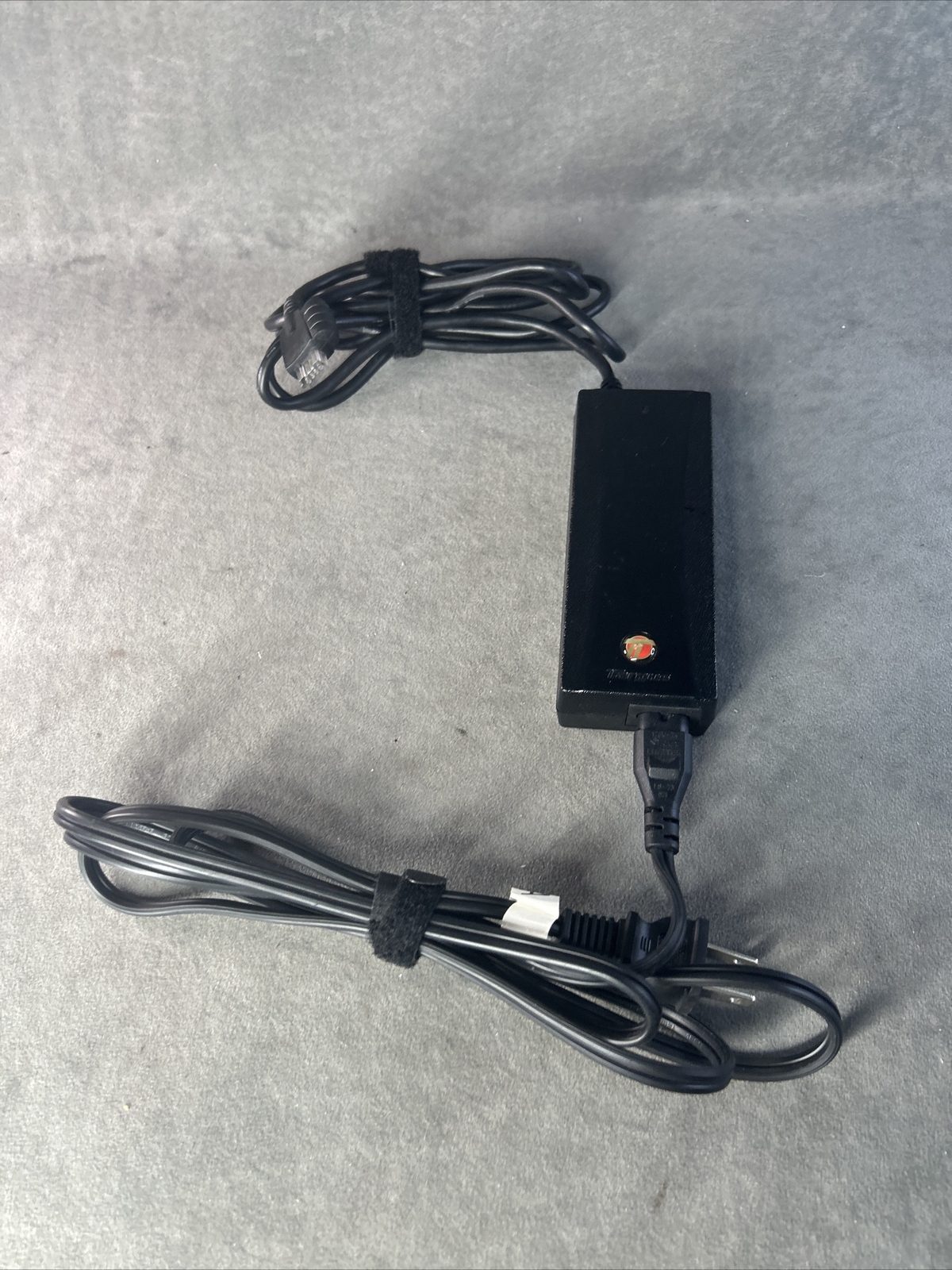 TARGUS Original AC Power Adapter APA63US 15-24V 90W