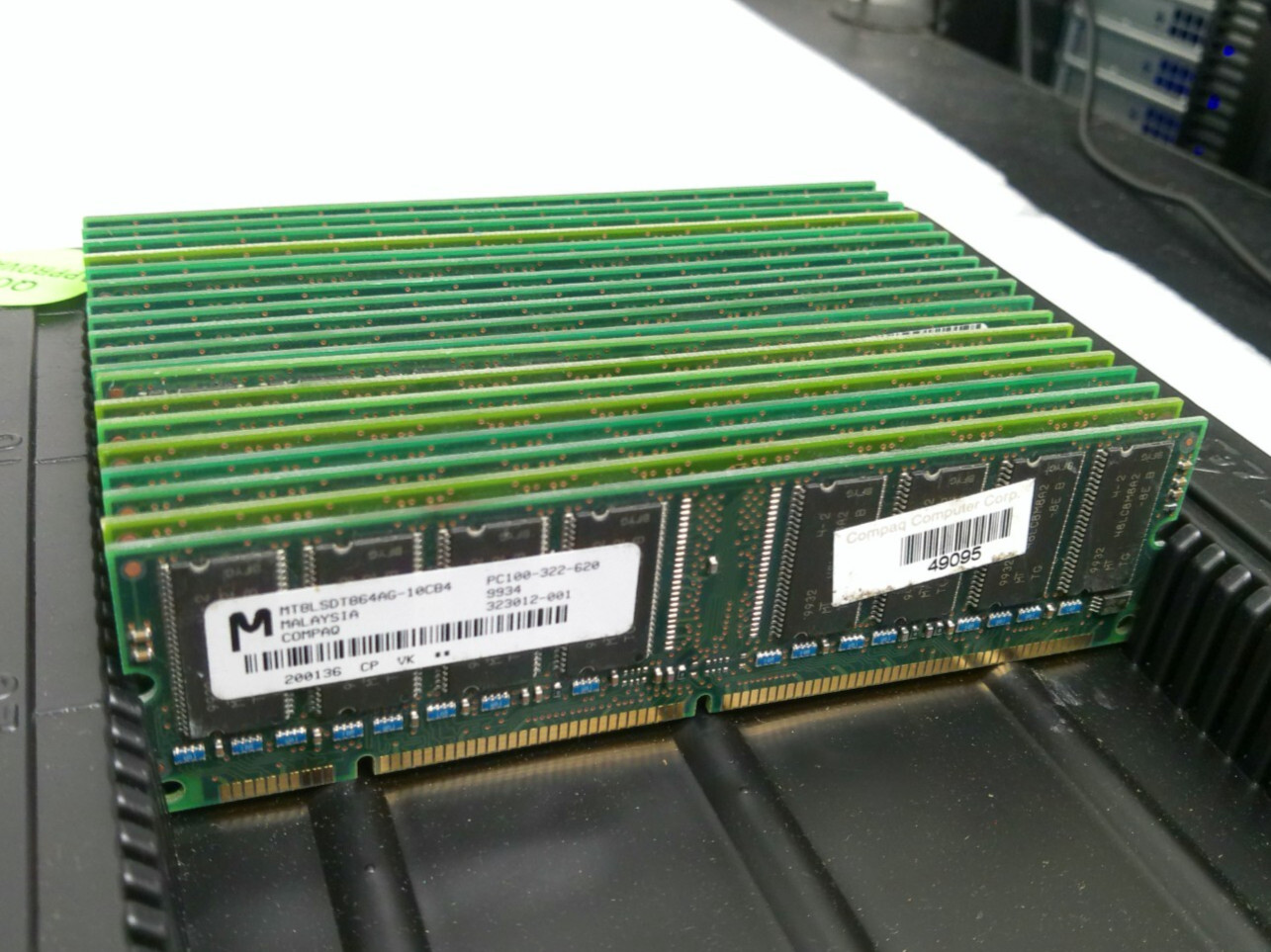 Lot of 8 - Micron (MT8LSDT864AG-10CB4) 64MB PC100