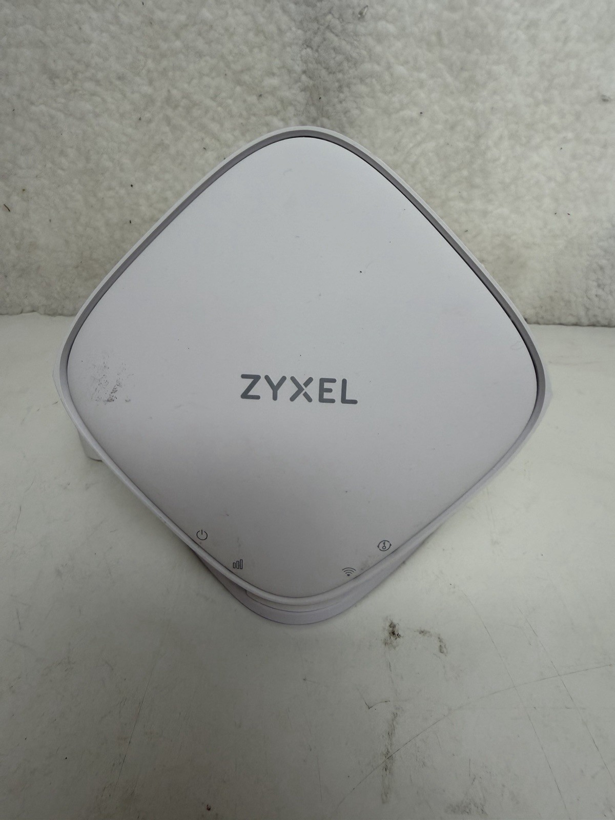 Zyxel WX3310-B1 AX5400 Wi-Fi 6 Gigabit Wireless Extender White Tested Works