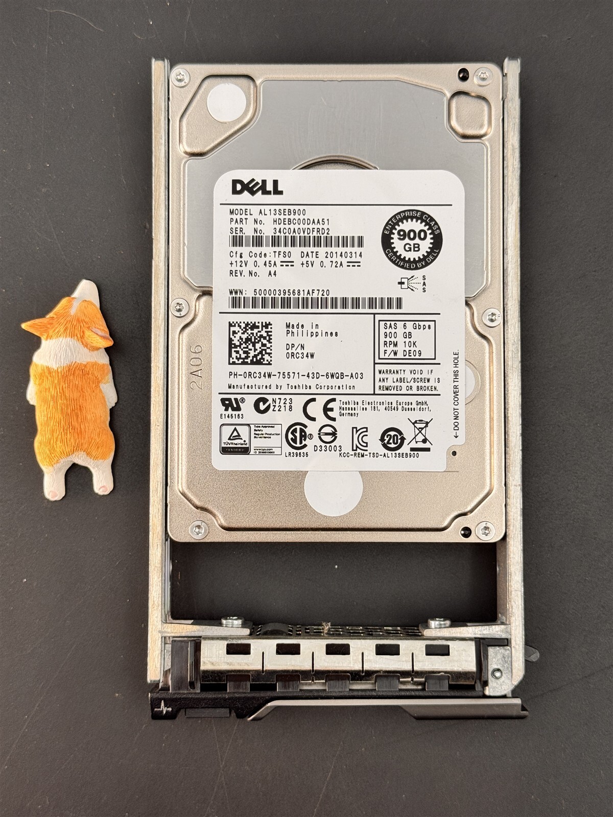 Dell 900GB 10K SAS 6G 2.5" HDD RC34W 0RC34W w/ 13G Tray R630 R730