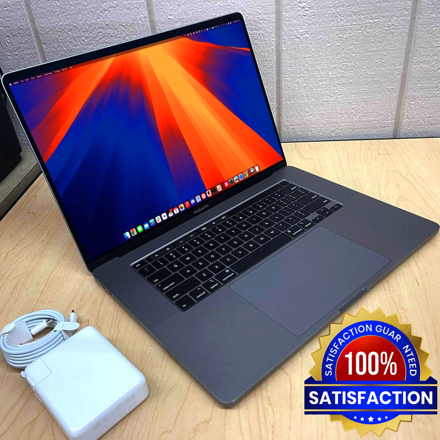 2019 Apple MacBook Pro 16" Touch Bar i7 2.6GHz 16GB 512GB SSD A2141 Warranty