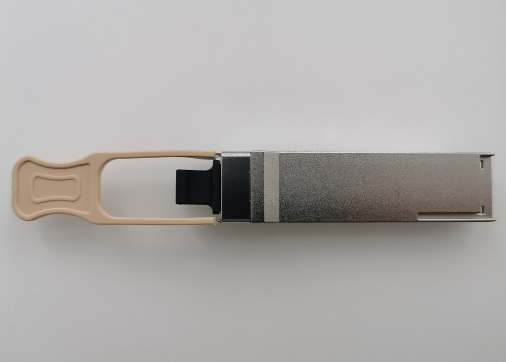 MMA1B00-C100D Mellanox Compatible 100G SR4 QSFP28 850nm MPO 100m Transceiver