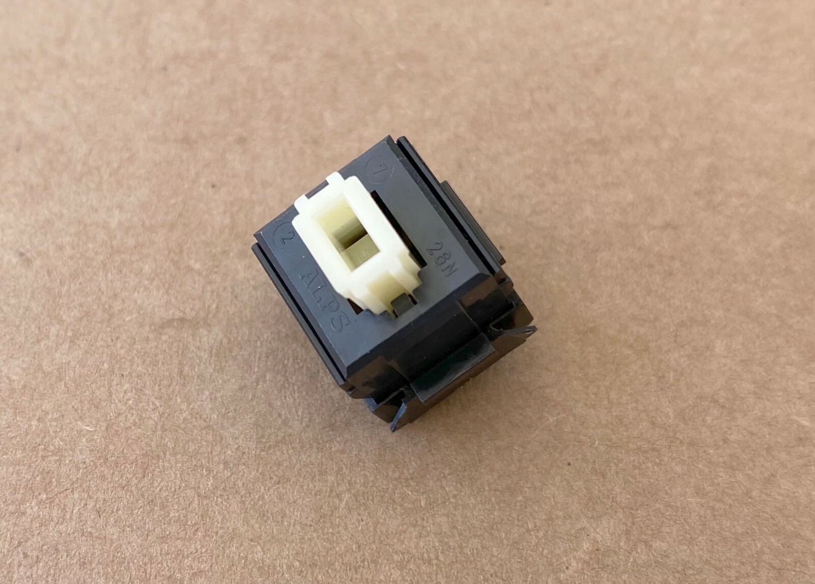 1x Cream Dampened TACTILE ALPS Replacement Keyboard Switch TESTED WORKING