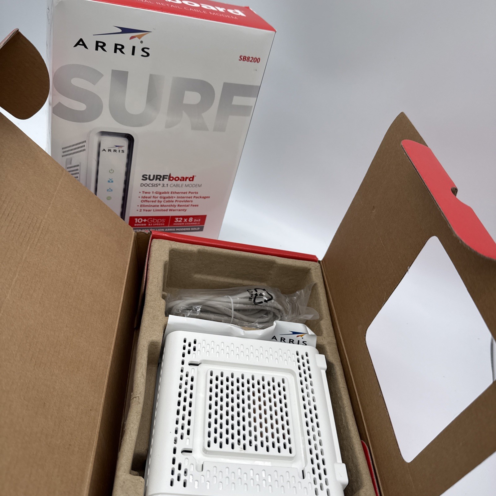 ARRIS SURFboard SB8200 DOCSIS 3.1 Cable Modem MISSING POWER CORDOpen Box Gigabit