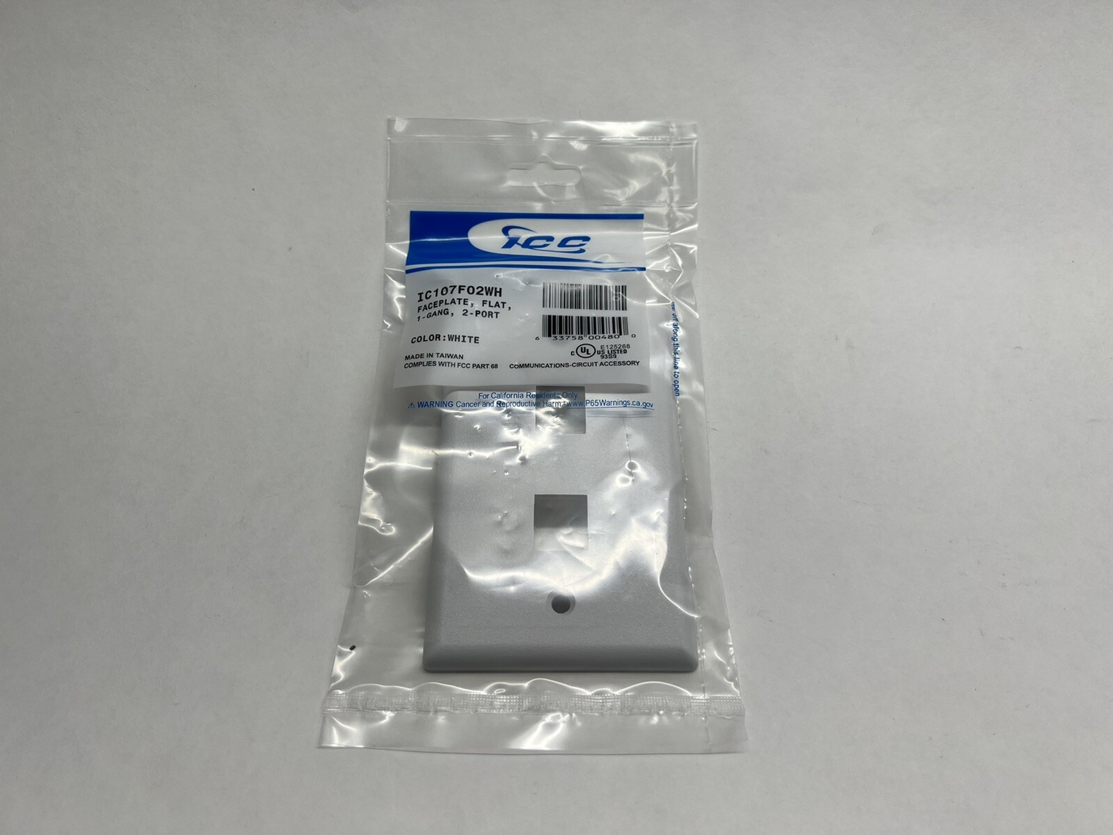NEW ICC IC107F02WH White Faceplate, Flat, 1-Gang, 2-Port Wall Plate