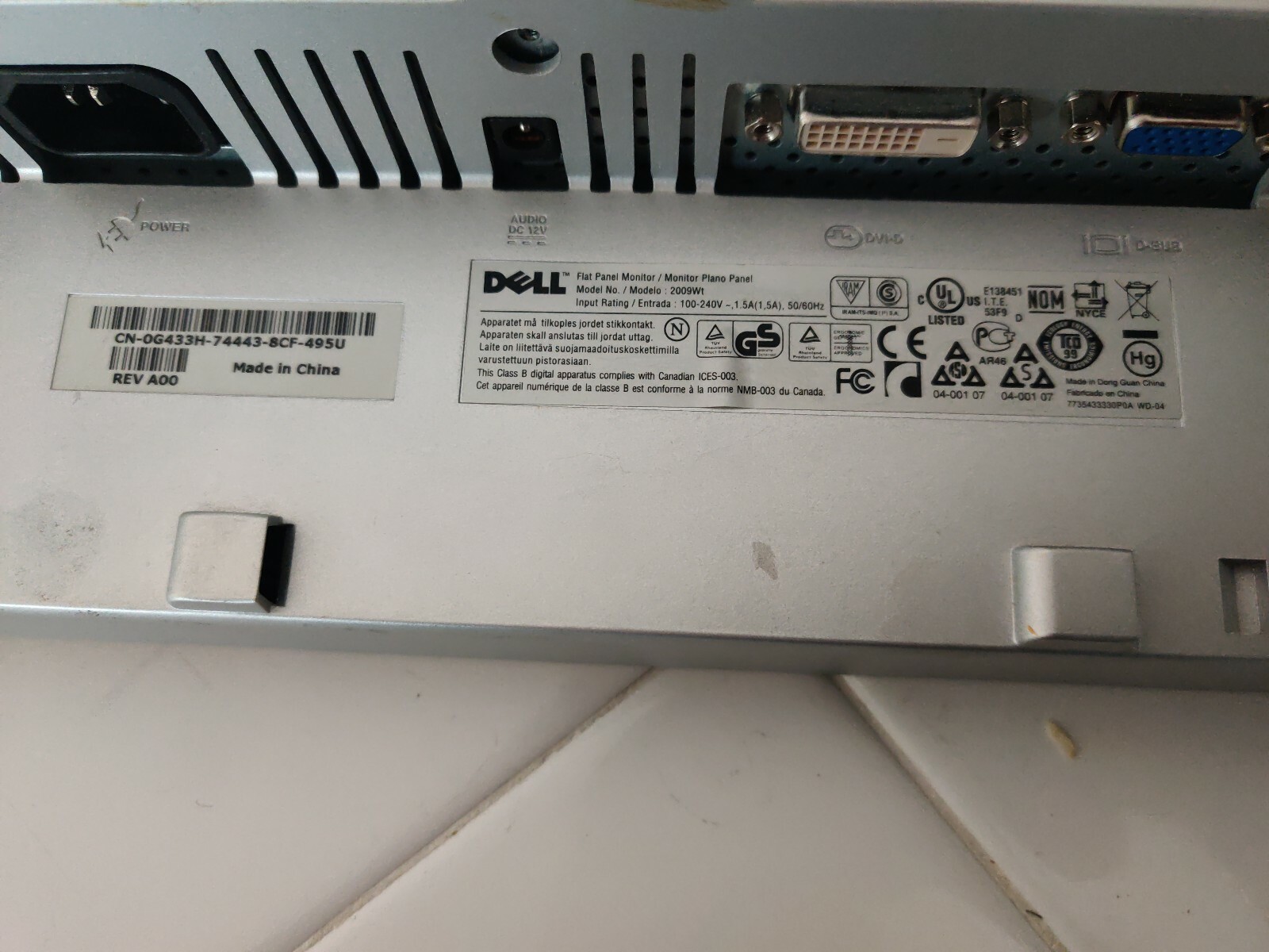 dell 22 inch monitor model 2009 wt