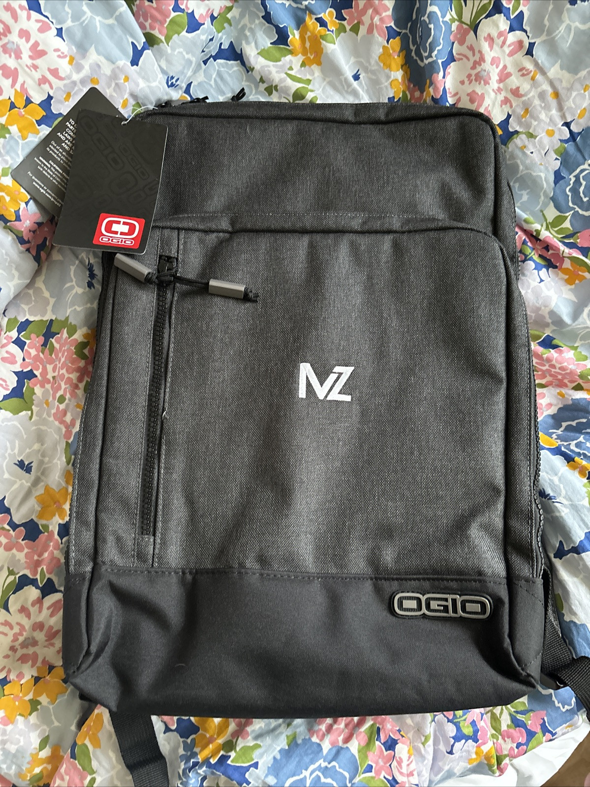 ogio sly 38cm laptop backpack black NWT 