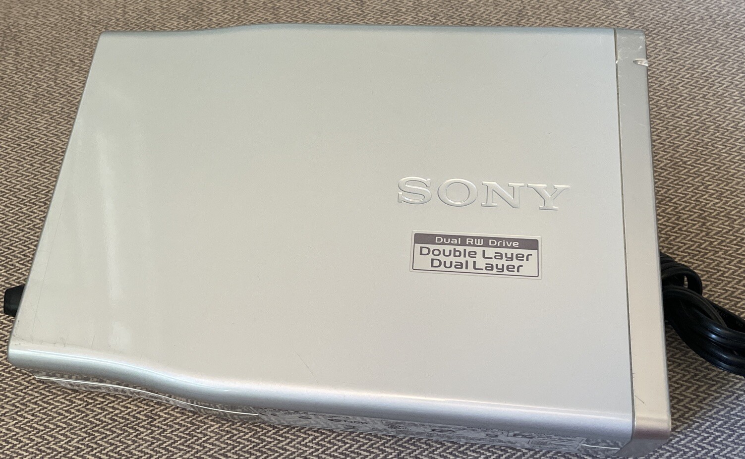 Sony drx-800UL(UC2) May/2005 Dual RW drive****FOR PARTS*** Turns On Stuck CD