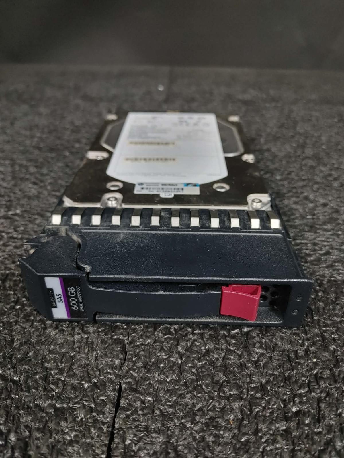HP 586592-001 601712-001 600GB 15K RPM 16MB Cache 6Gbps SAS 3.5" HDD Hard Drive