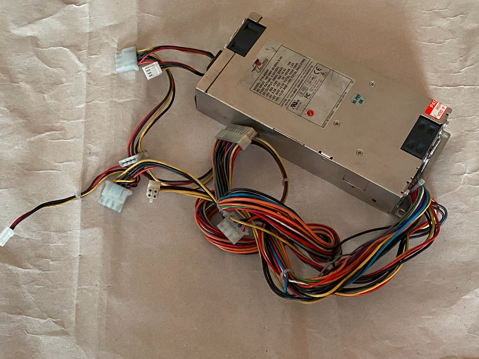 EMACS Zippy P1G-6300P 300Watt Server Power Supply 2000220158