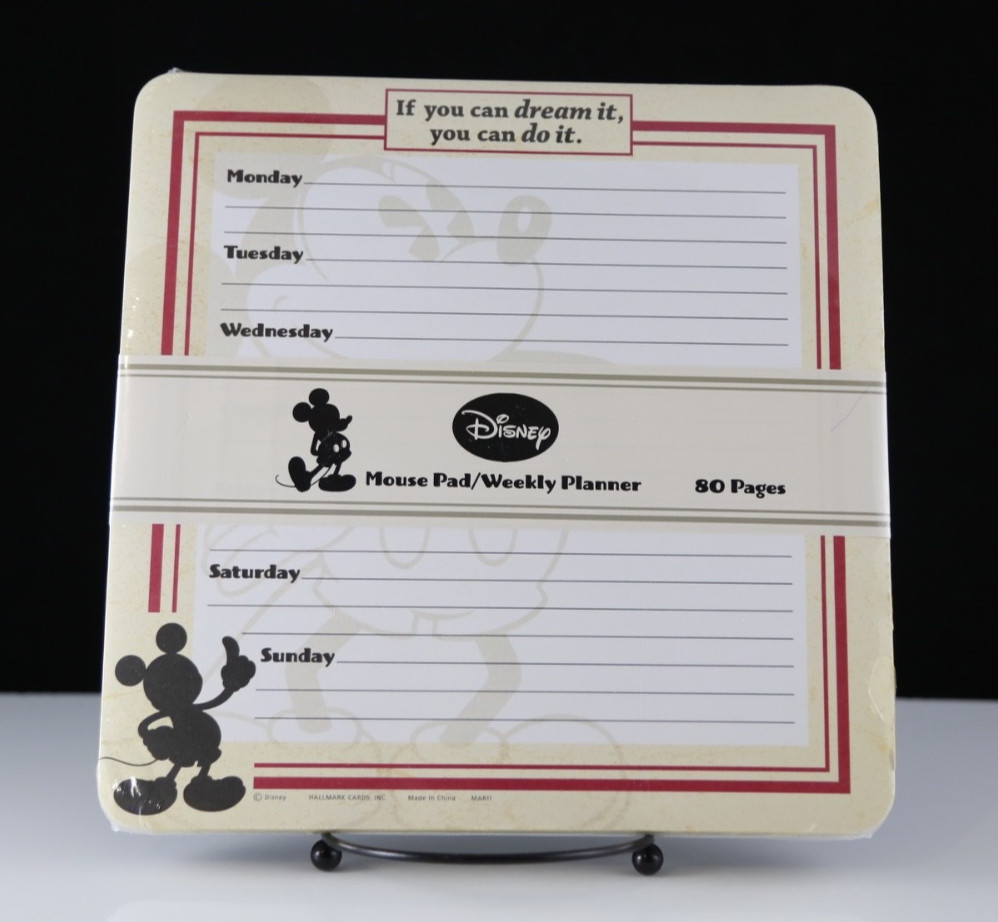 New Disney x Hallmark Mouse Pad / Weekly Planner - 80 pages