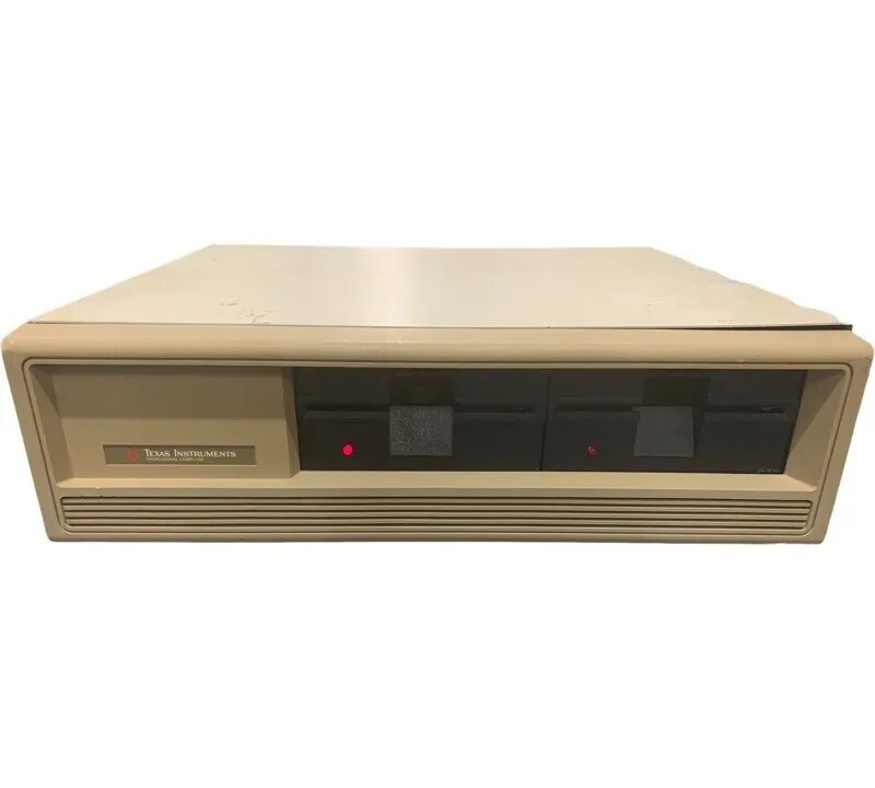 VINTAGE Siemens Texas Instruments Professional Computer 2223050-0003 - Powers On