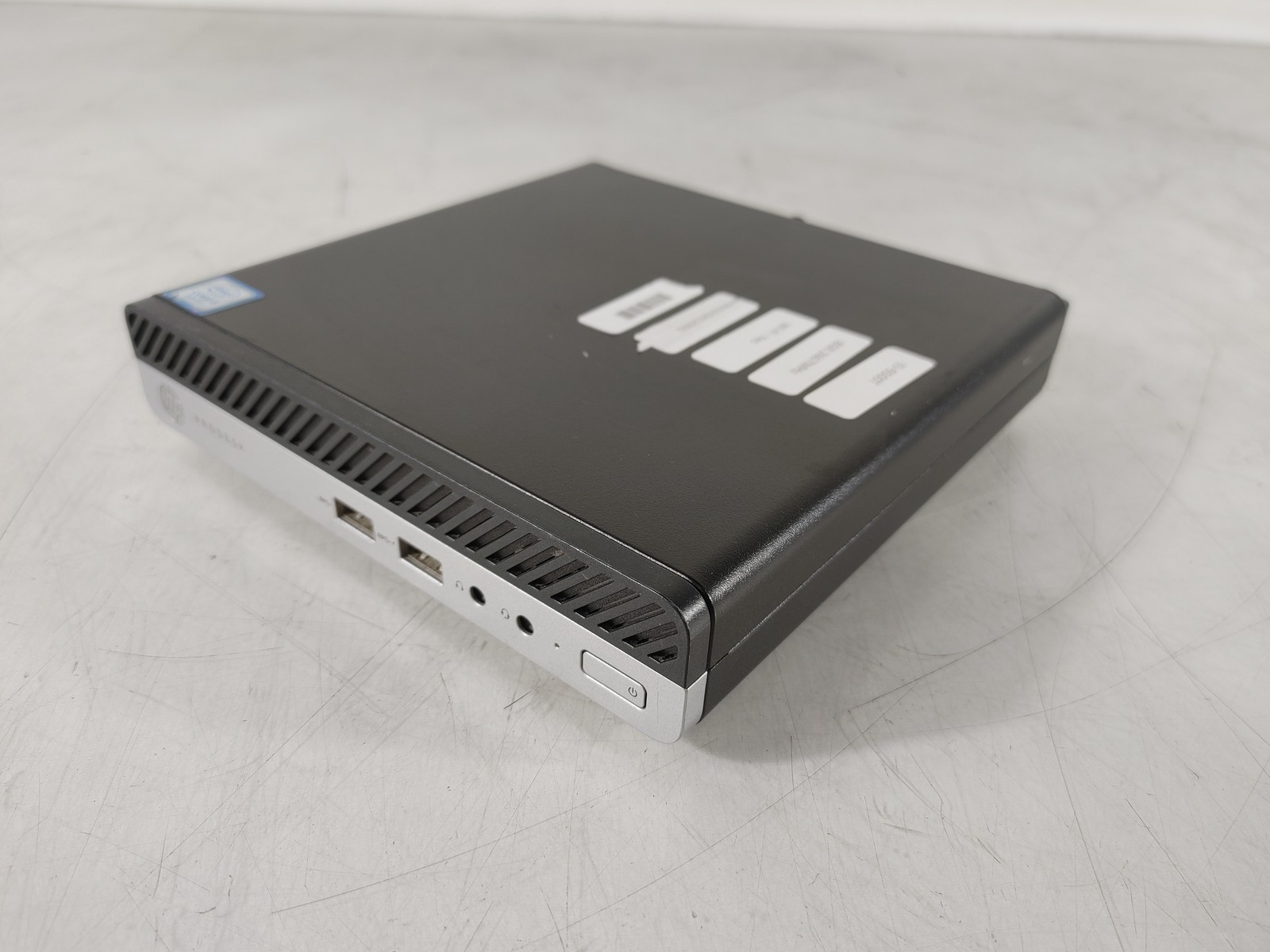 HP ProDesk 400 G5 DM Core i5-9500T 2.20 GHz 8 GB DDR4 Desktop No HDD