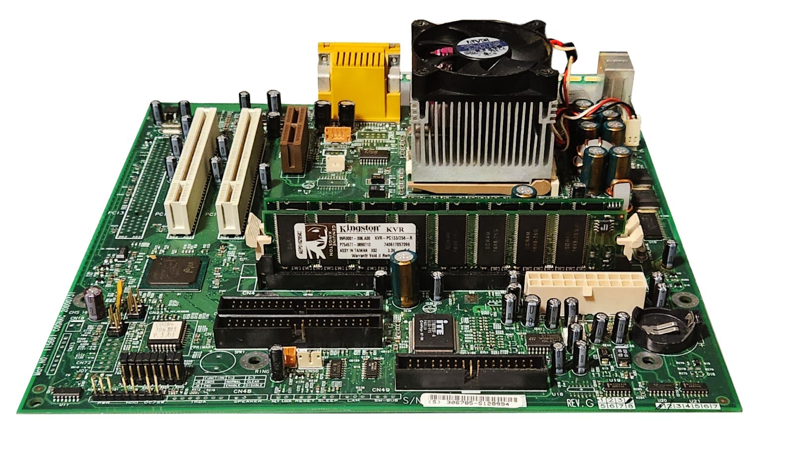 TriGem Cognac 20000731 Motherboard 115661 + INTEL CELERON SL5LX + 500MB RAM + HS