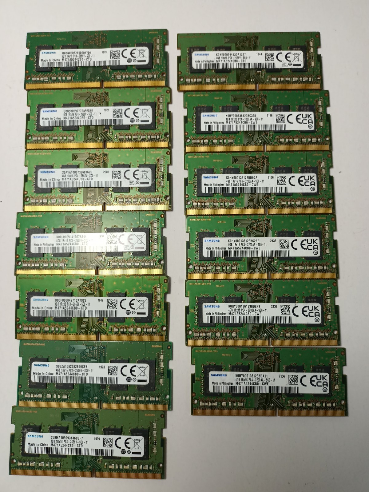 (LOT OF 13) SAMSUNG 4GB 1RX16 DIFFERENT TYPES PC4-2666V LOOK FOR DETAILS