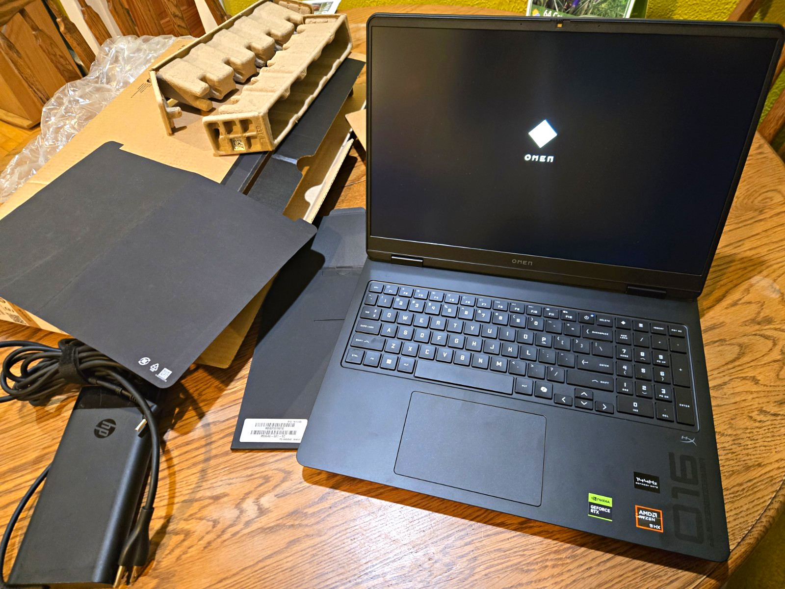 HP OMEN 16 16in Gaming Laptop Ryzen 9 NVIDIA GeForce RTX Black