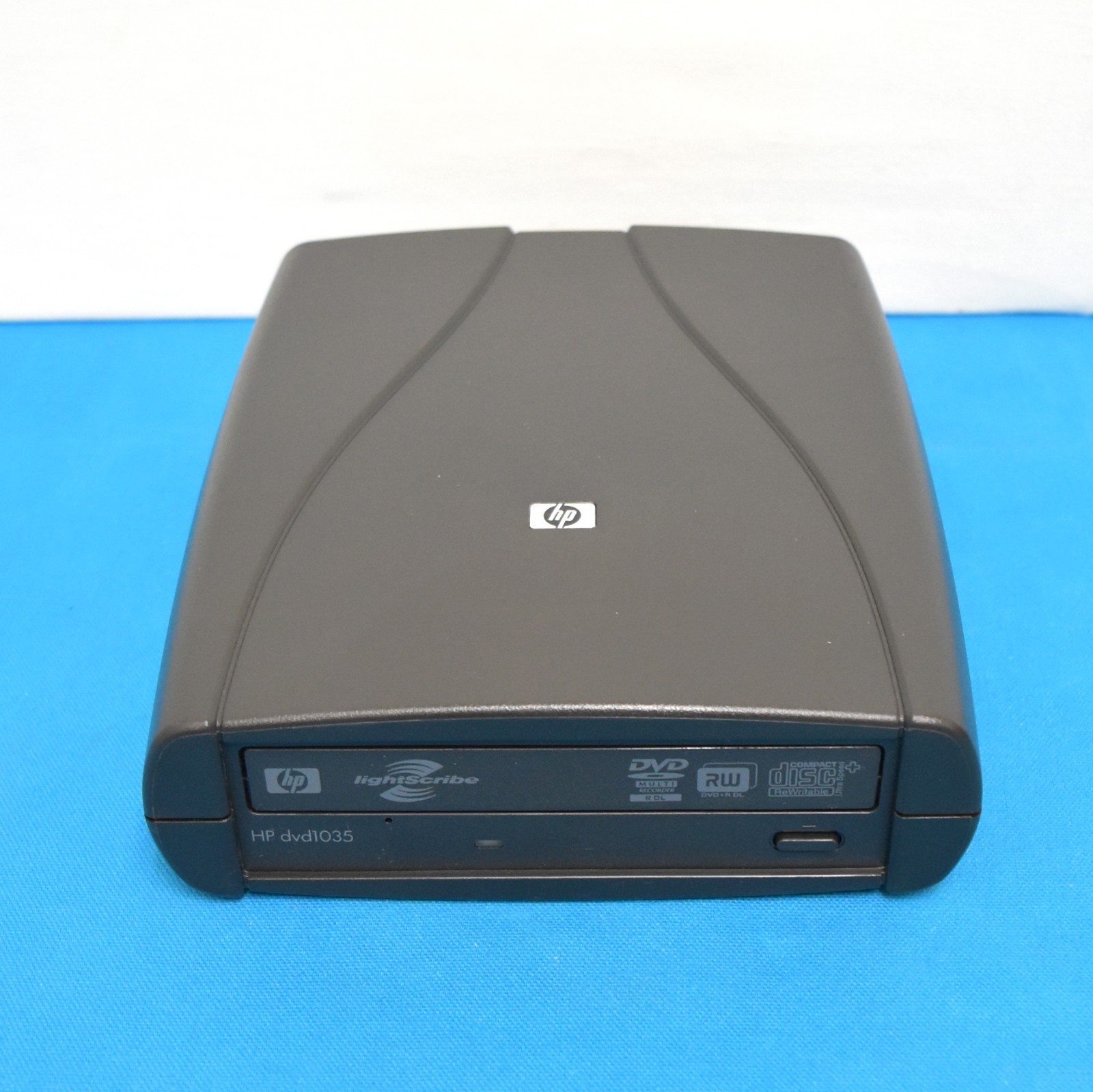 HP dvd1040 (dvd1035) 20x External Super Multi DVD Writer LightScribe Dual Layer