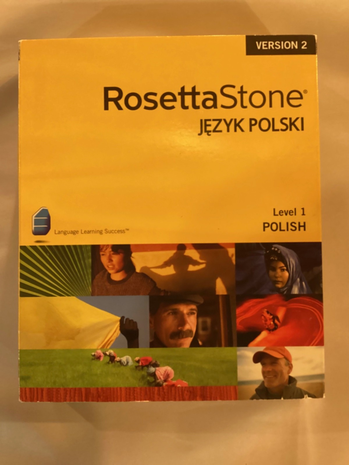 Rosetta Stone Polish Level 1 Complete 2 CD-ROM/4 Audio Discs/Headset/Booklets)