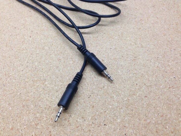 6 feet AUX Audio Cable 3.5mm 3.5 MM Stereo Male to Male MM Plug 6FT Black New