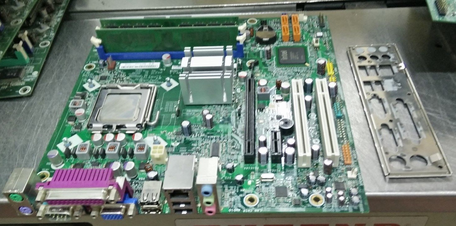 Lenovo ThinkCentre A58 71Y6838 71Y5961 Socket775 Motherboard w/E7500 CPU 2GB I/O