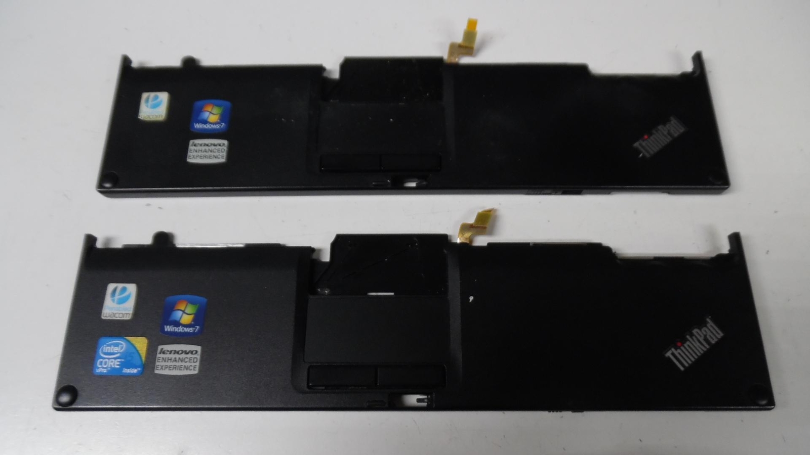 Pair of OEM Palmrest w/Touchpad for Lenovo ThinkPad X201 - 65.4DV01.001 - Tested