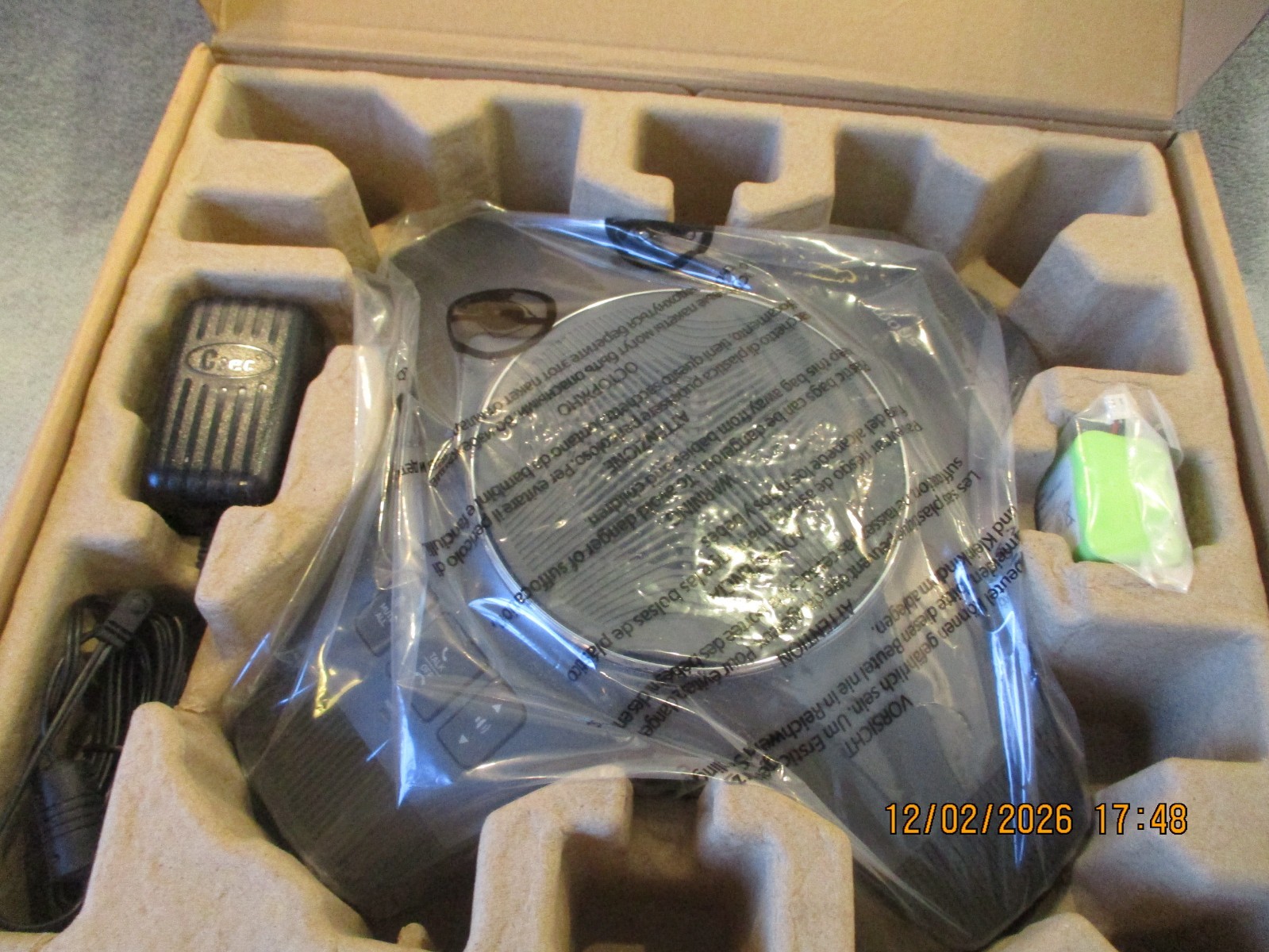 SNOM # C52-SP BRAND NEW SPEAKERPHONE SYSTEM DECT EXPANSION STILL IN THE BOX