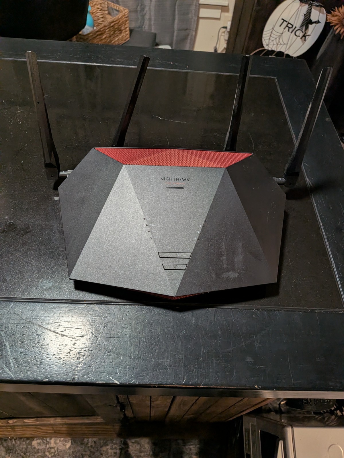 NETGEAR Nighthawk Pro Gaming XR1000 WiFi 6 Router AX5400 DumaOS 3.0