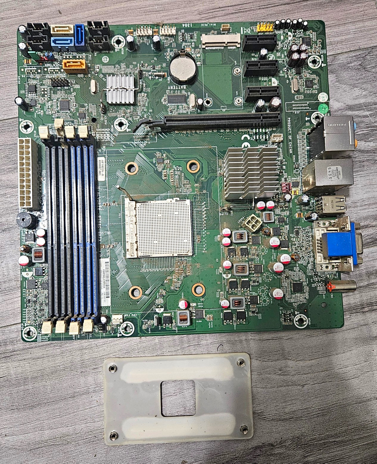 MicroATX AMD Socket AM3 DDR3 4-DIMM Motherboard VGA RJ-45 USB 2.0 Audio