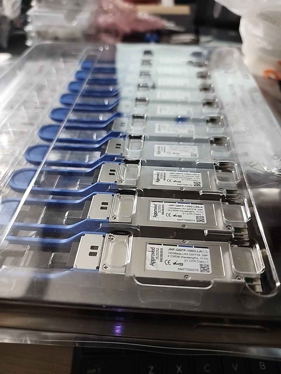 Approved Network JNP-QSFP-100G-LR4-A 10km 1310nm One-unit Two Years Warranty