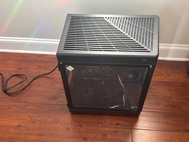 ZOTAC MEK AI Gaming Desktop: Ryzen 7 9700X / 32GB DDR5 / 2TB NVMe / 1300W Gold 