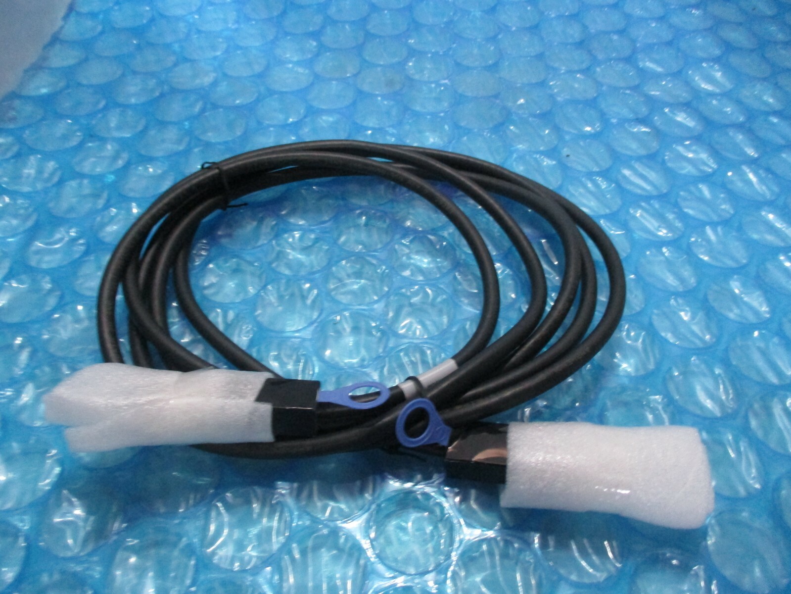 IBM 39R6590 MegaRAID 8480 Mini-SAS 3m Cable 39R6532 39R6531