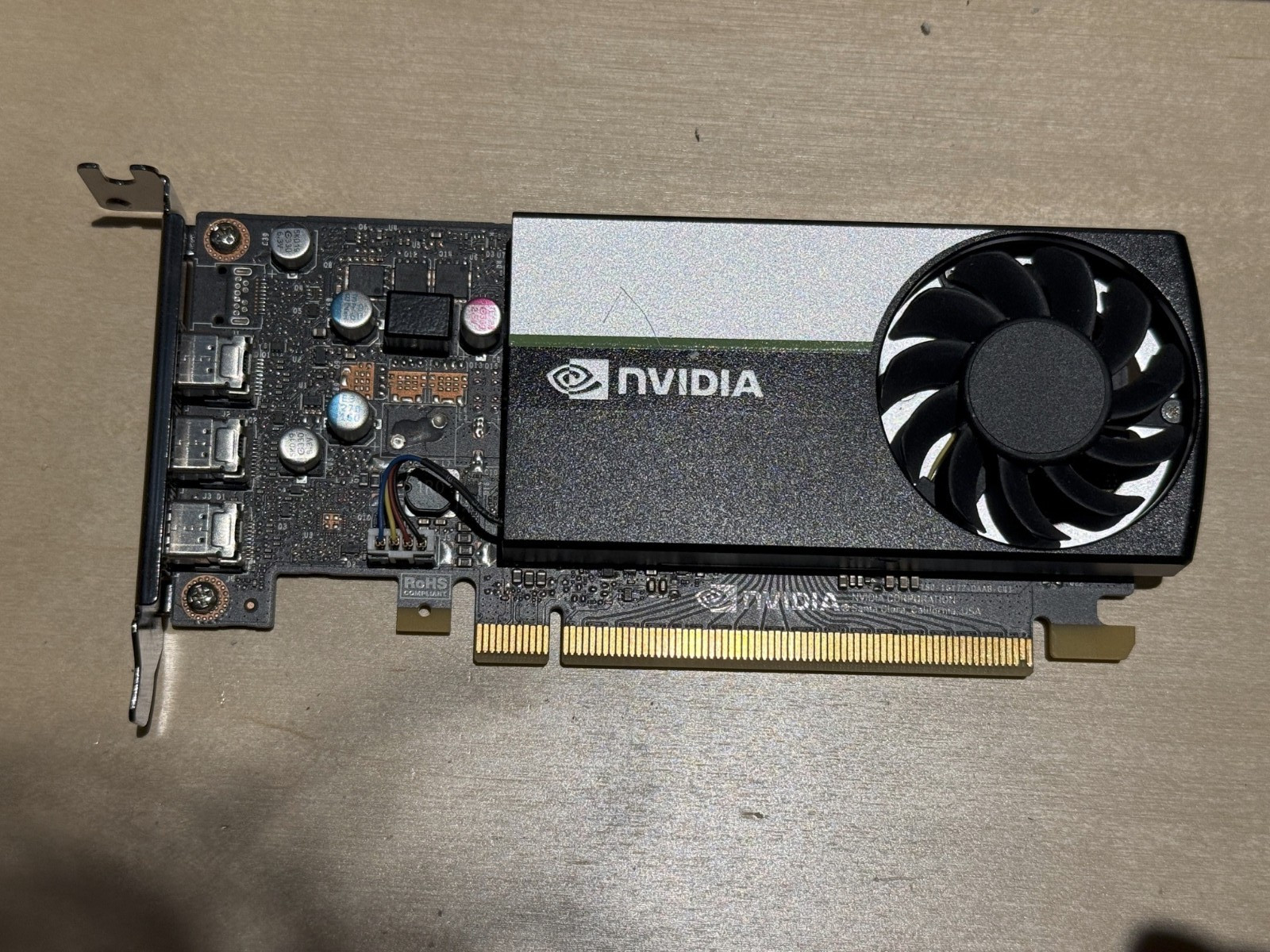nVidia Quadro T400 4GB Video Card GPU Low Profile GDDR6