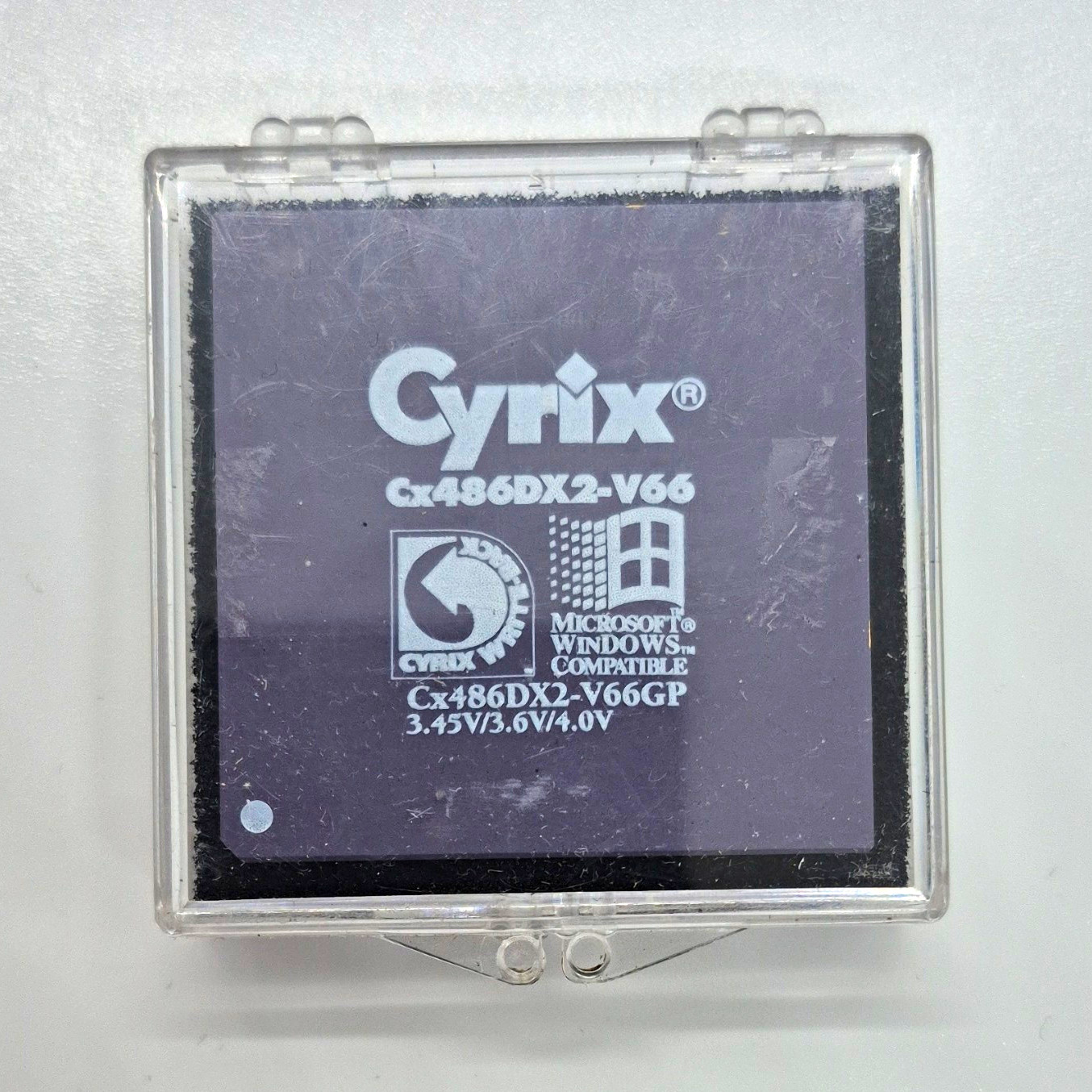 Cyrix Cx486DX2-V66 66MHz Socket 3 CPU 33MHz Bus Single-Core Cx486DX2-V66GP