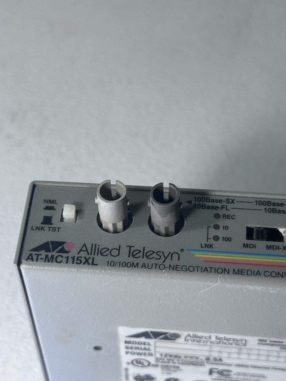 Allied Telesyn AT-MC115XL 10/100M Auto-Negotiation Media Converter