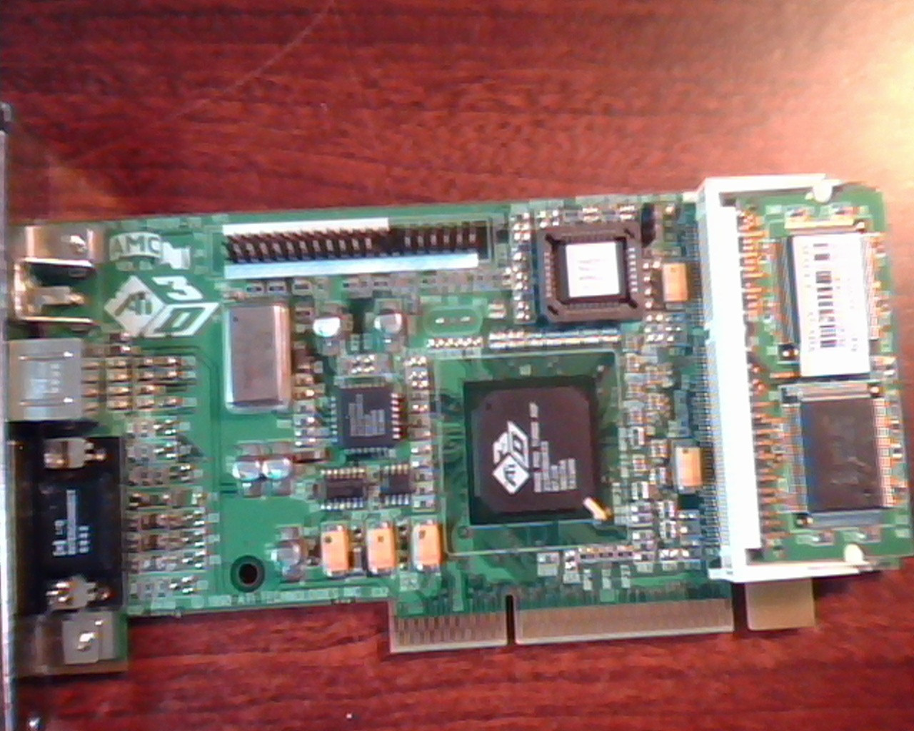 AGP card ATI Rage Pro Turbo  109-40200-20 Ver 2.0 AMC 102402041514850S-Video 