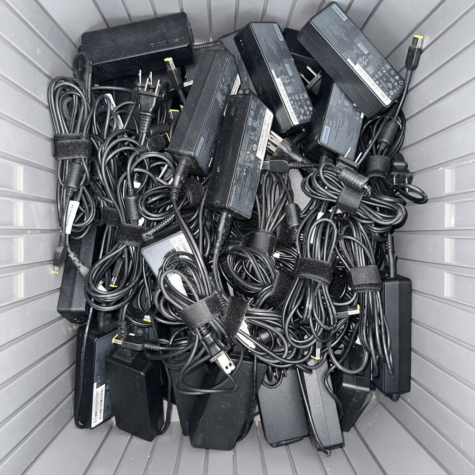 Lot of 30x LENOVO 90W Genuine Original AC Power Adapter Charger