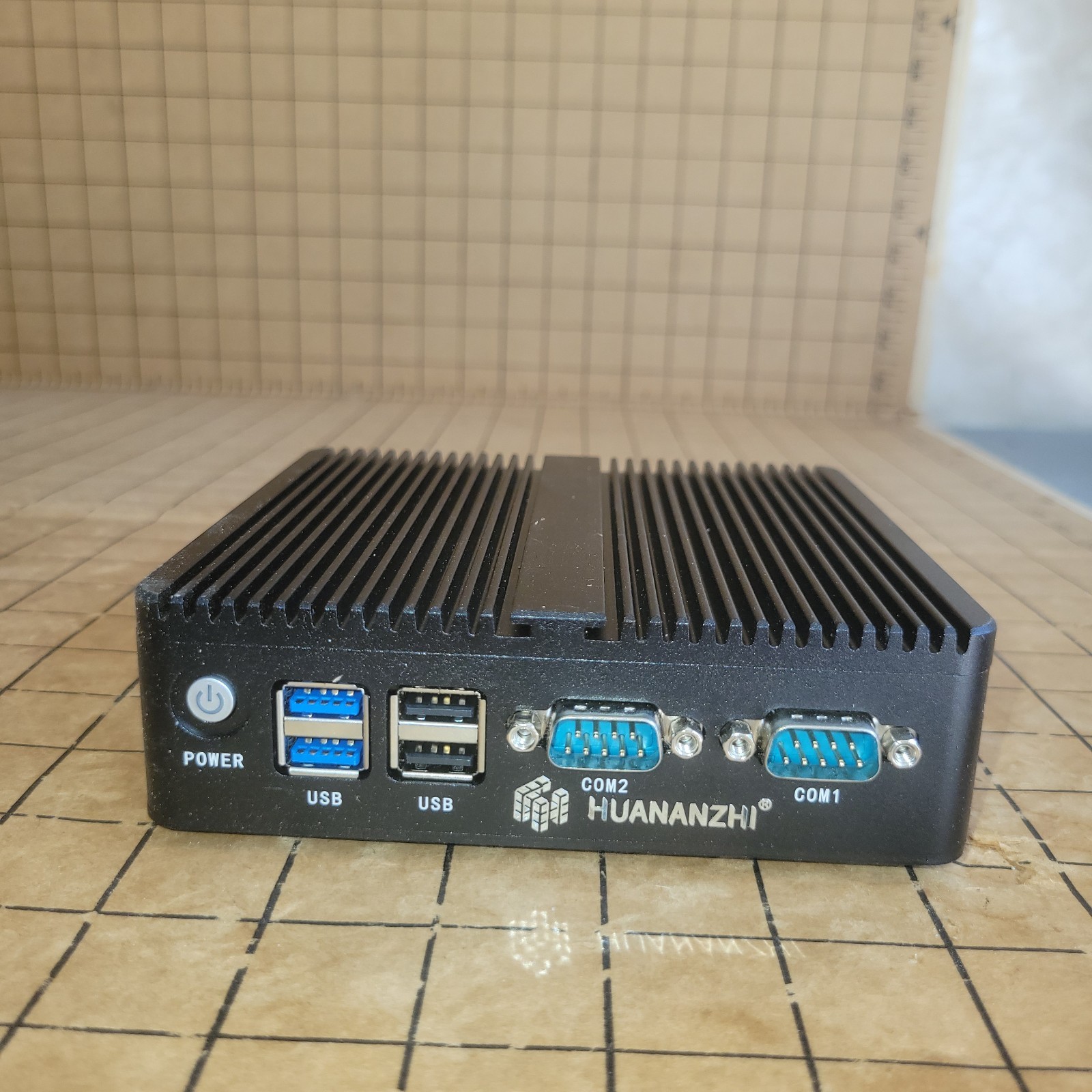 HUANANZHI Fanless Industrial Mini PC Computer 2 COM RS232 USB Industrial AS IS