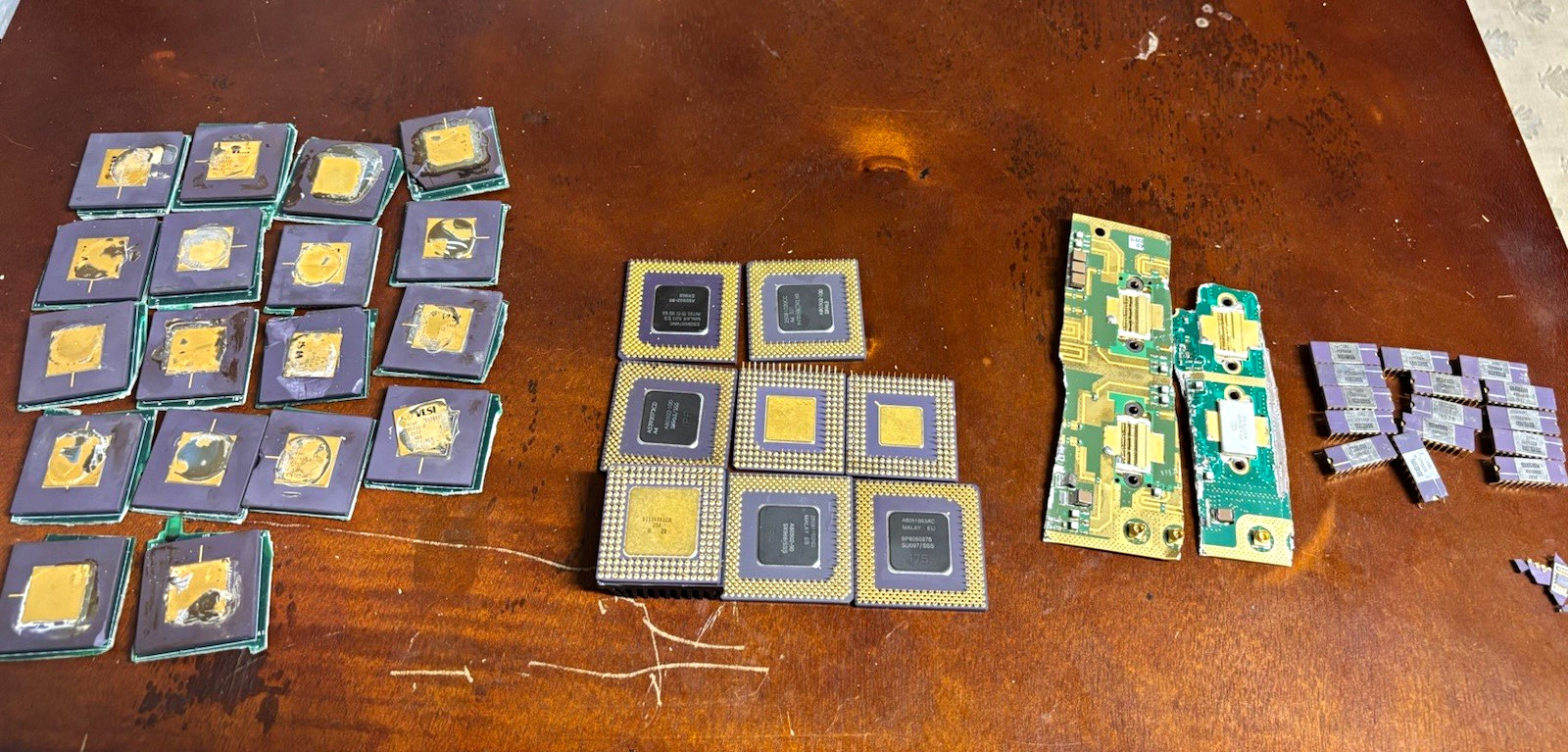 AMAZING Ceramic CPU Lot Intel Pentium VLSI Gold Pins Telecom RF Gold Recovery 