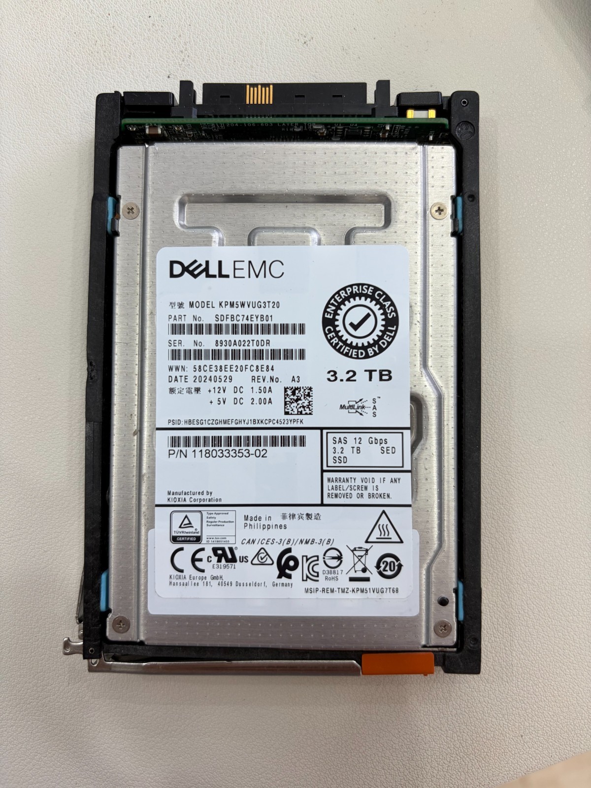 DELL EMC D4-2SFXL-3200 005053575 KPM5WVUG3T20 118033353-02 3.2TB 12Gb SAS SSD