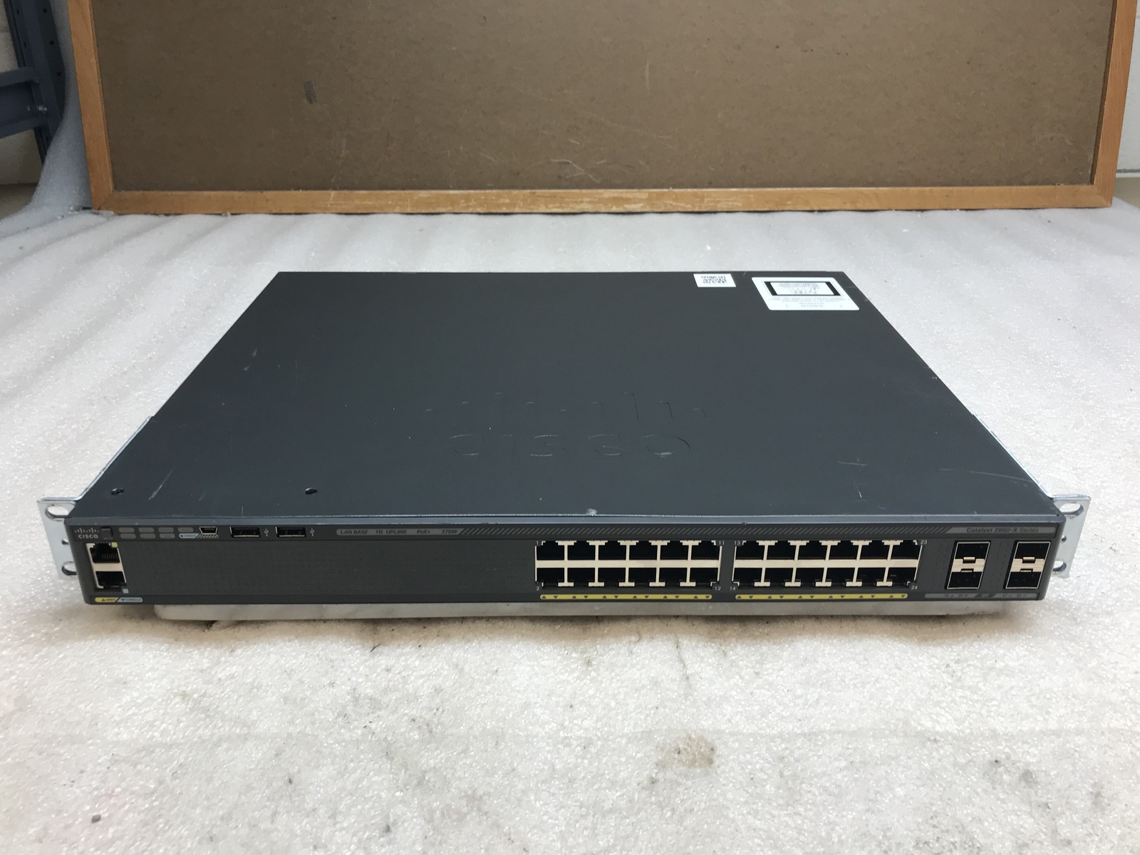 Cisco Catalyst WS-C2960X-24PS-L 24-Port Gigabit PoE Ethernet Switch