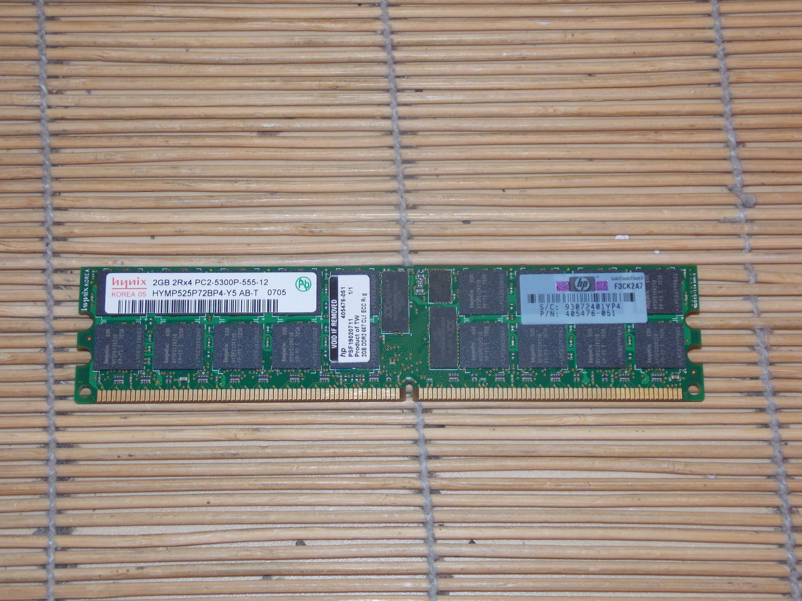 HP 405476-051 2Gb memory ram dimm PC2-5300 ECC REG PC2-5300P Hynix