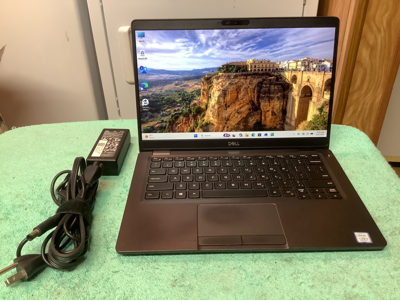 Dell Latitude 5300, i5-8365U, 8GB Memory-128GB M2 NVMe SSD, Windows 11 Pro 26H2