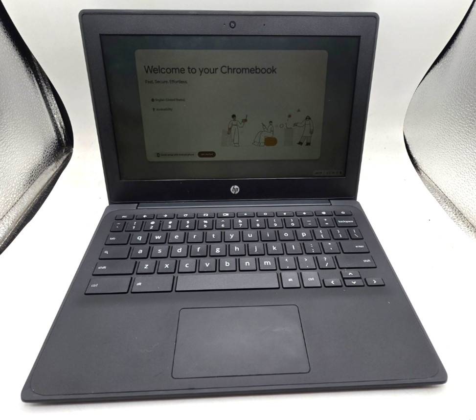 HP Chromebook 11MK G9 EE 11.6" 32GB MT8183, Black w/ AC adapter