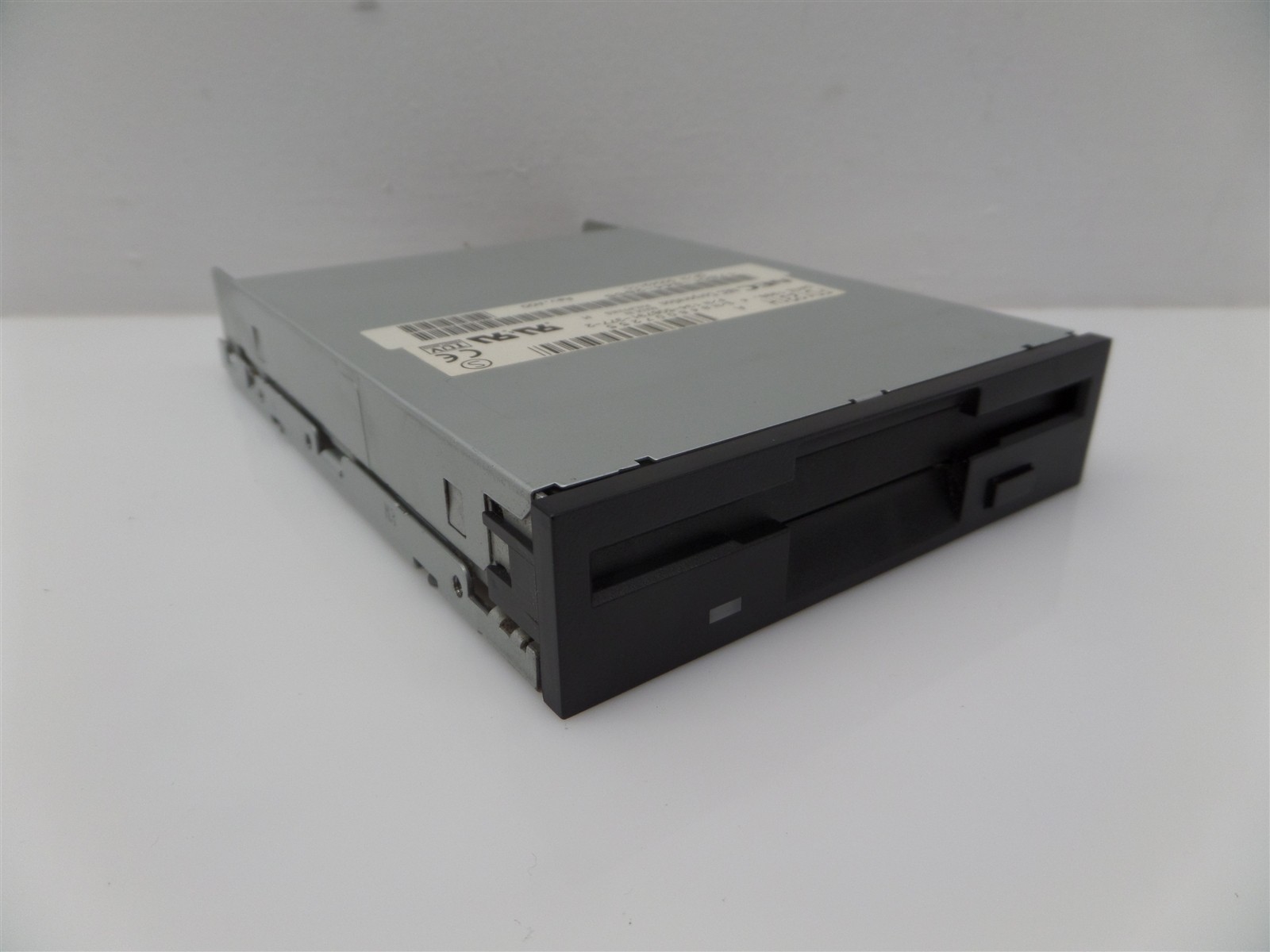 NEC FD1231H 3.5 inch Internal Floppy Disk Drive 0004211C 