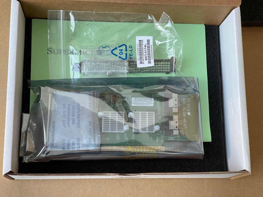 Supermicro Add-on Card AOC-SLG3-4E4T NVMe HBA Quad Port Host Bus Adapter