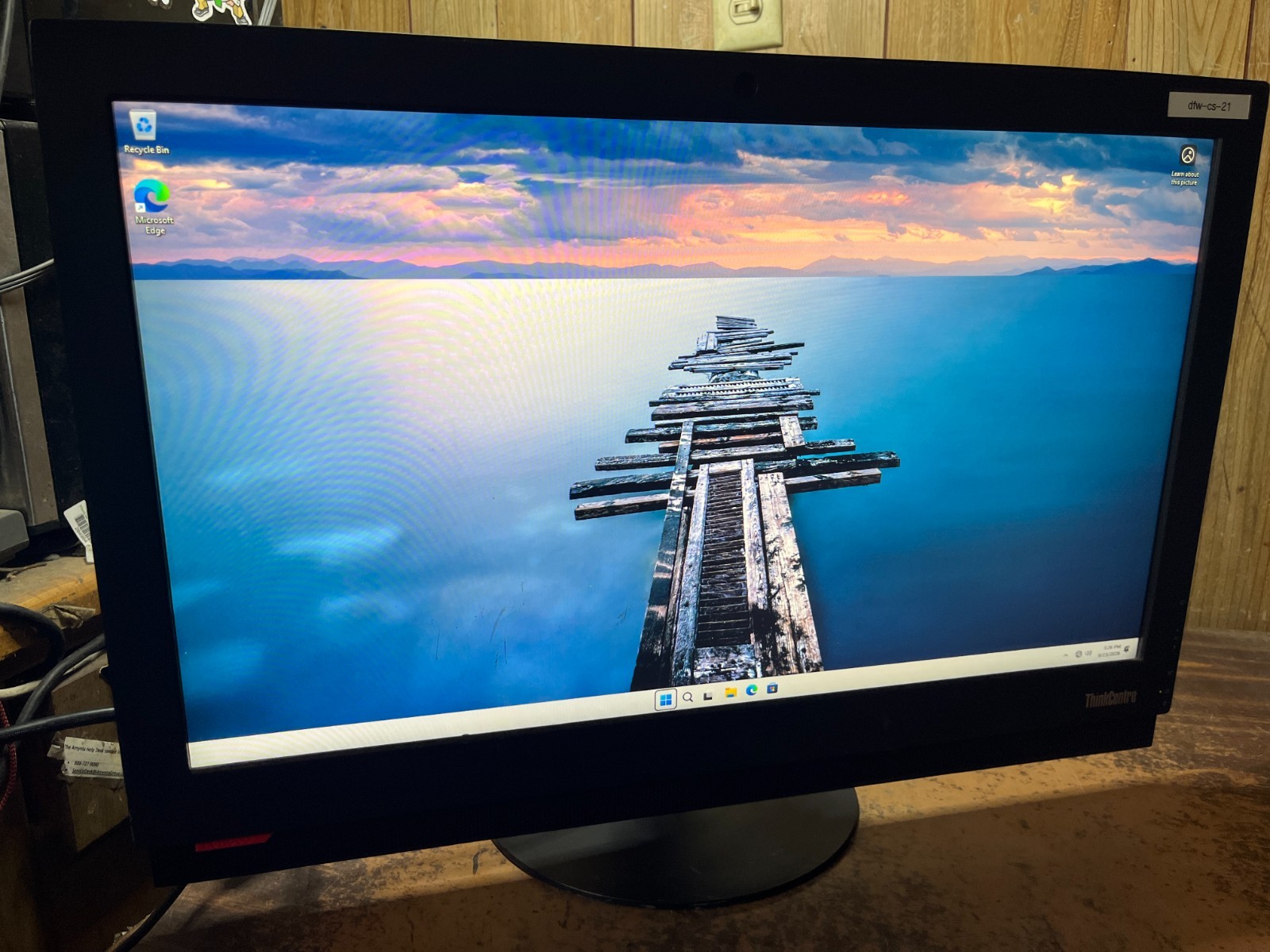 Lenovo ThinkCentre M910z All-in-One 24" FHD i5-7500 3.4GHz 8GB 256GB SSD Win 11