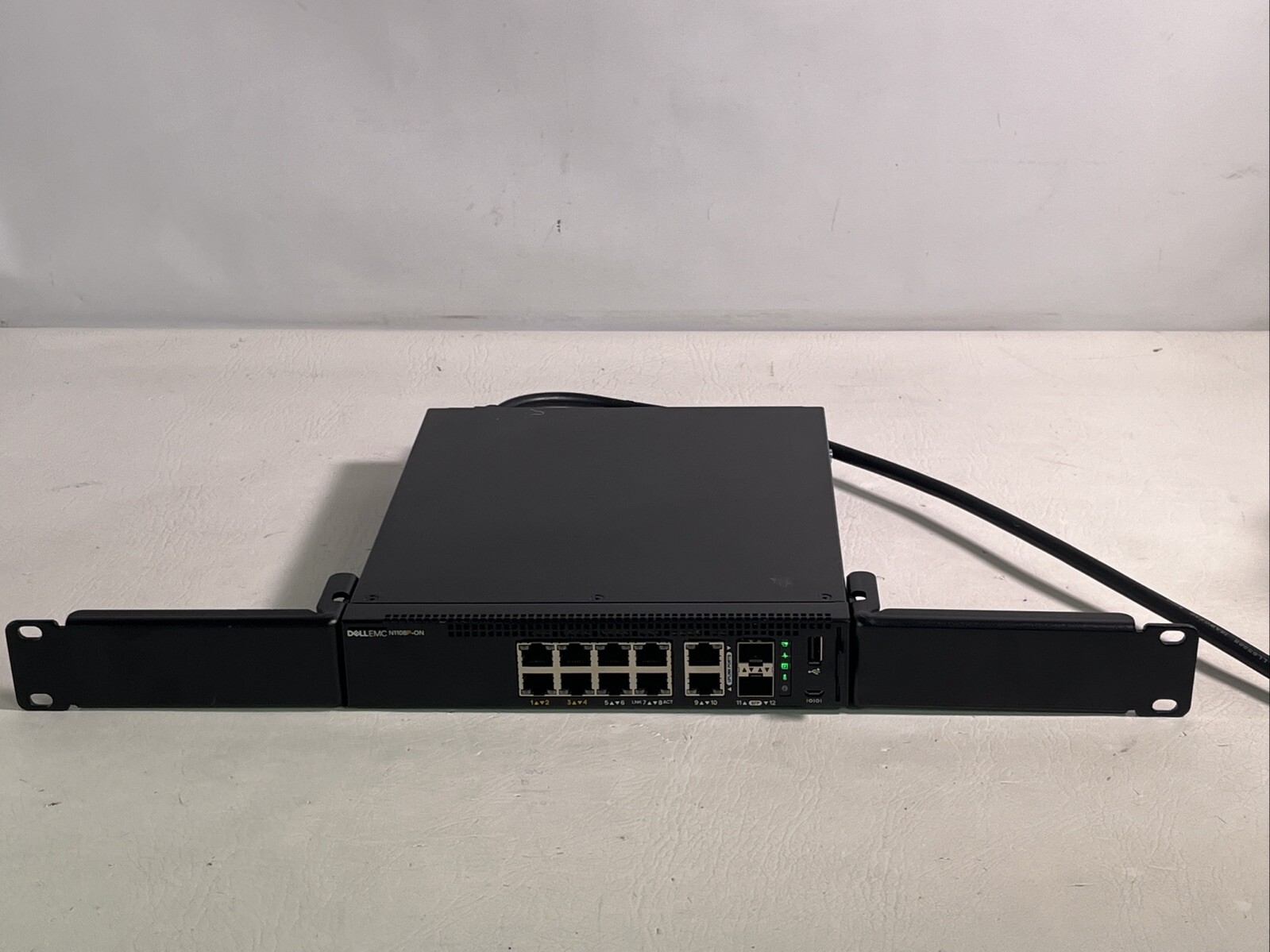 Dell/EMC N1108P-ON | E17W | GX21PK2 | E17W001 | Ports Switch | WORKING