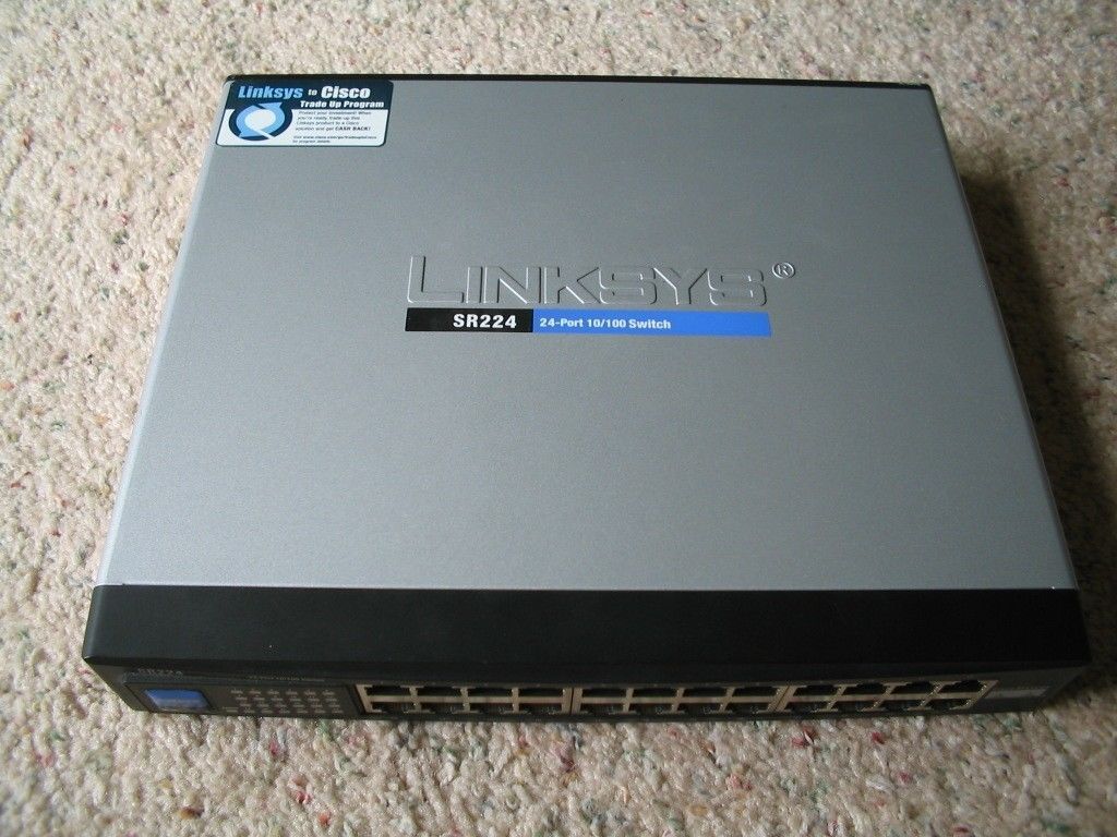 Linksys SR224 24 ports 10/100 switch