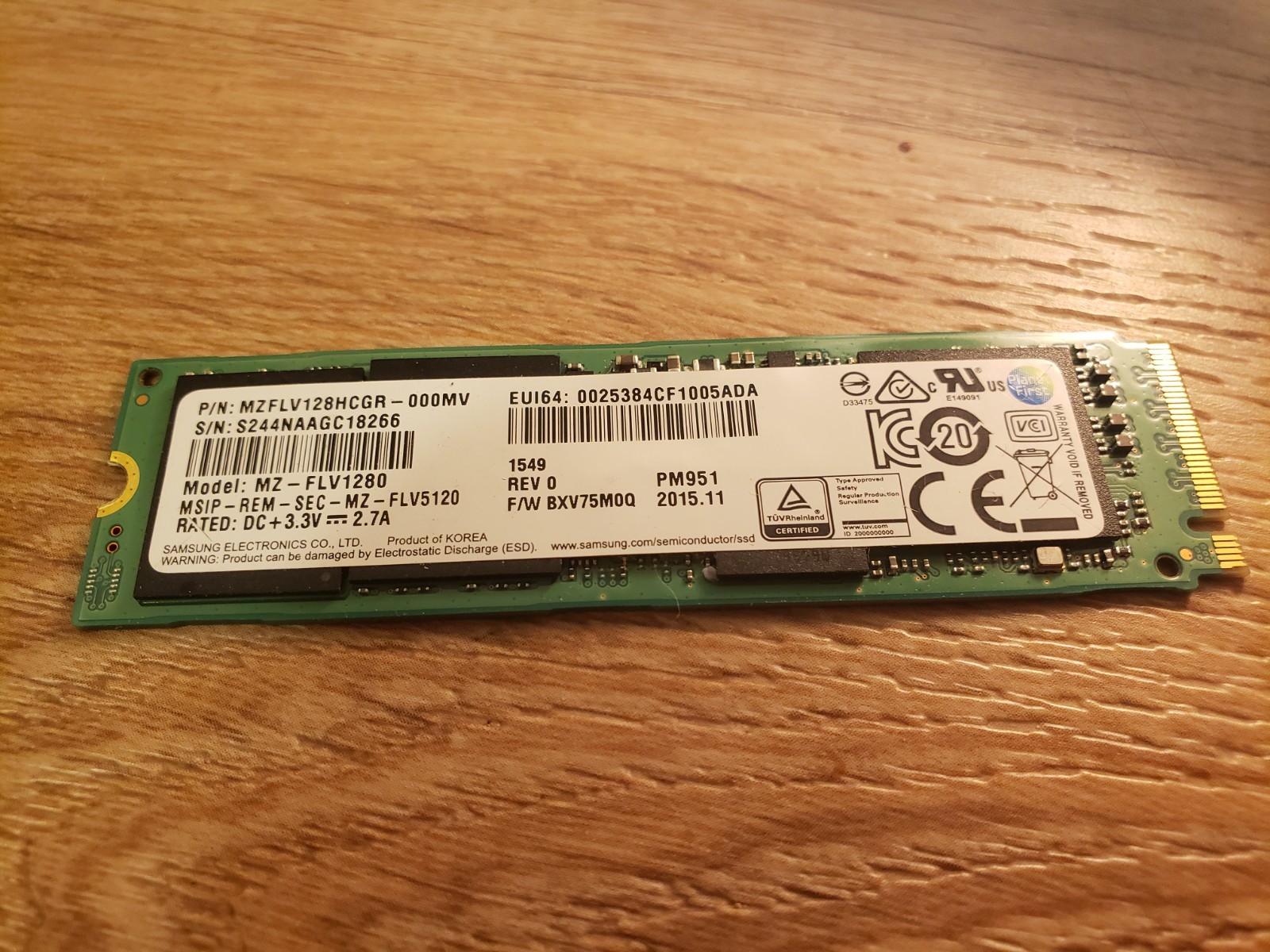 [046ISS] NVMe M.2 2280 SSD -- 128GB -- 2% USED, 98% LIFE, SMART DATA POSTED
